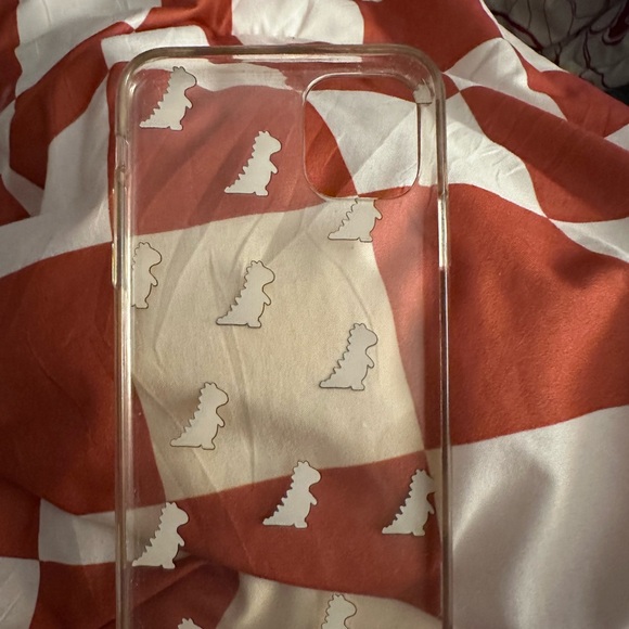 11 pro max case - Picture 2 of 2